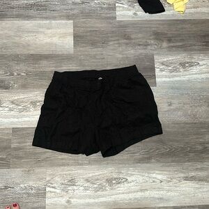 Black old navy linen shorts